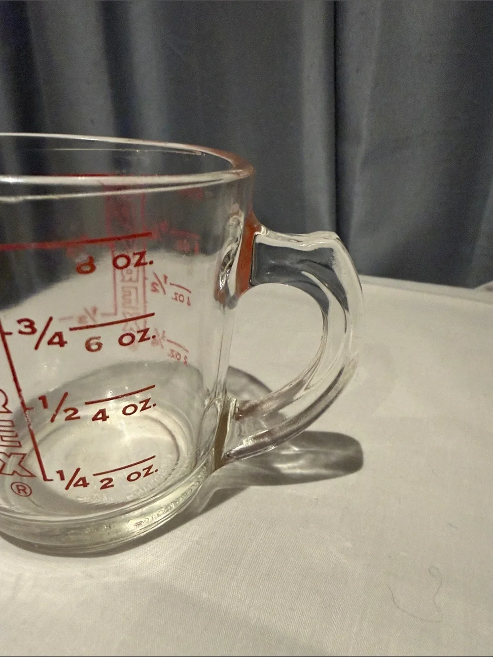 Vintage 1950s-60s Pyrex 1 Cup Measuring Cup 508 Closed D Handle Made in USA!